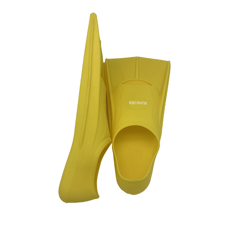 Silicone Kids Swim Fins Comfortable Silicone Flippers for Swimming and Diving Shoes